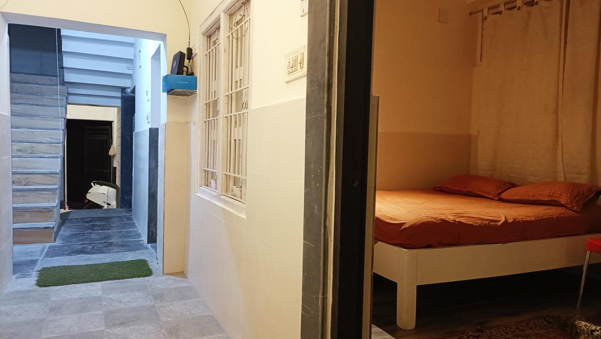 Nirman Homestay 5 Minutes Walk To Beach Пури Екстериор снимка