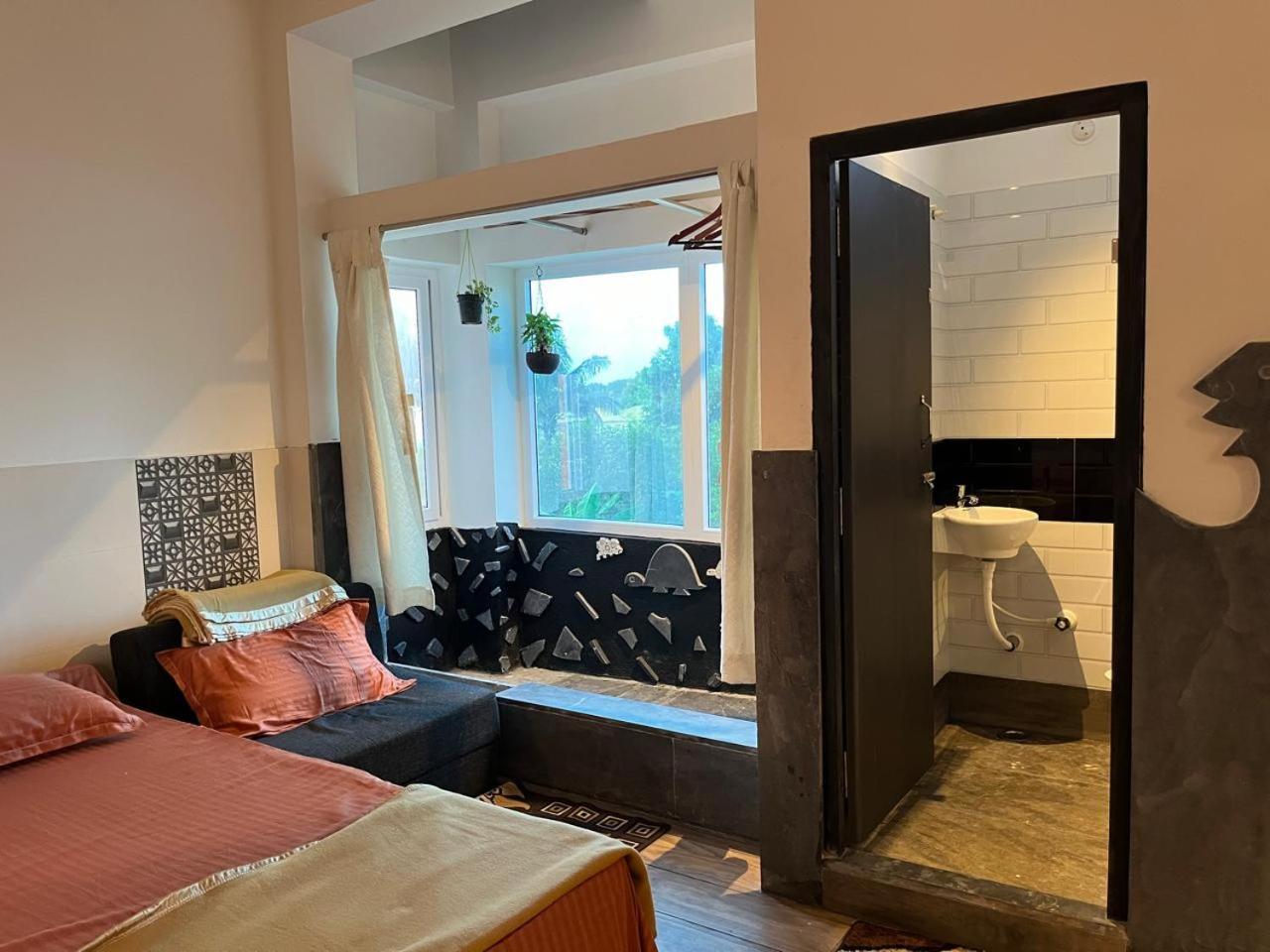 Nirman Homestay 5 Minutes Walk To Beach Пури Екстериор снимка
