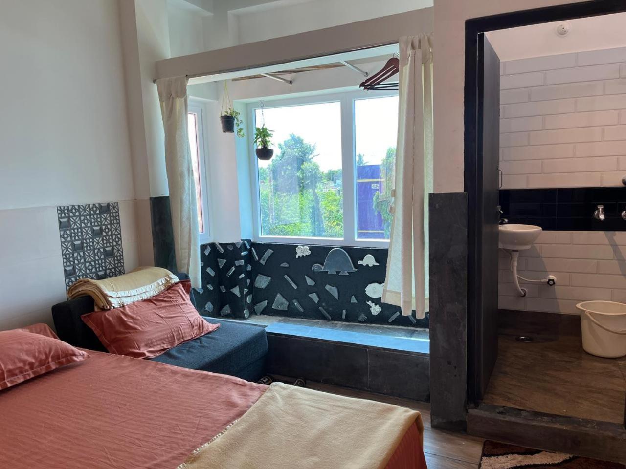 Nirman Homestay 5 Minutes Walk To Beach Пури Екстериор снимка